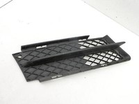 BMW E90 325xi 05-09 Frontblende Frontleiste Rechts Unten Teiloffen BMW E90 325xi 05-09 13.04.2007 7134082... Vorschau 4