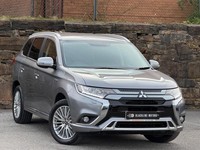 2018 Mitsubishi Outlander 2.4h TwinMotor 13.8kWh Juro CVT 4WD Euro 6 (s/s) 5dr E