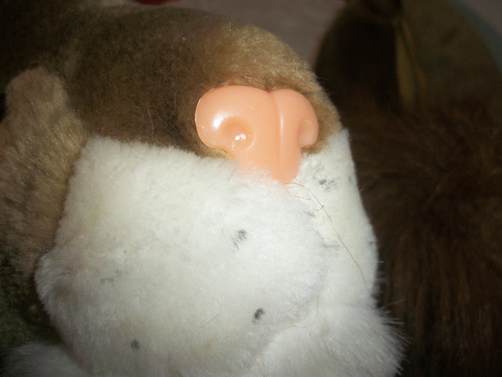 LION KING SLIPPERS, ADULT SIZE 9-10