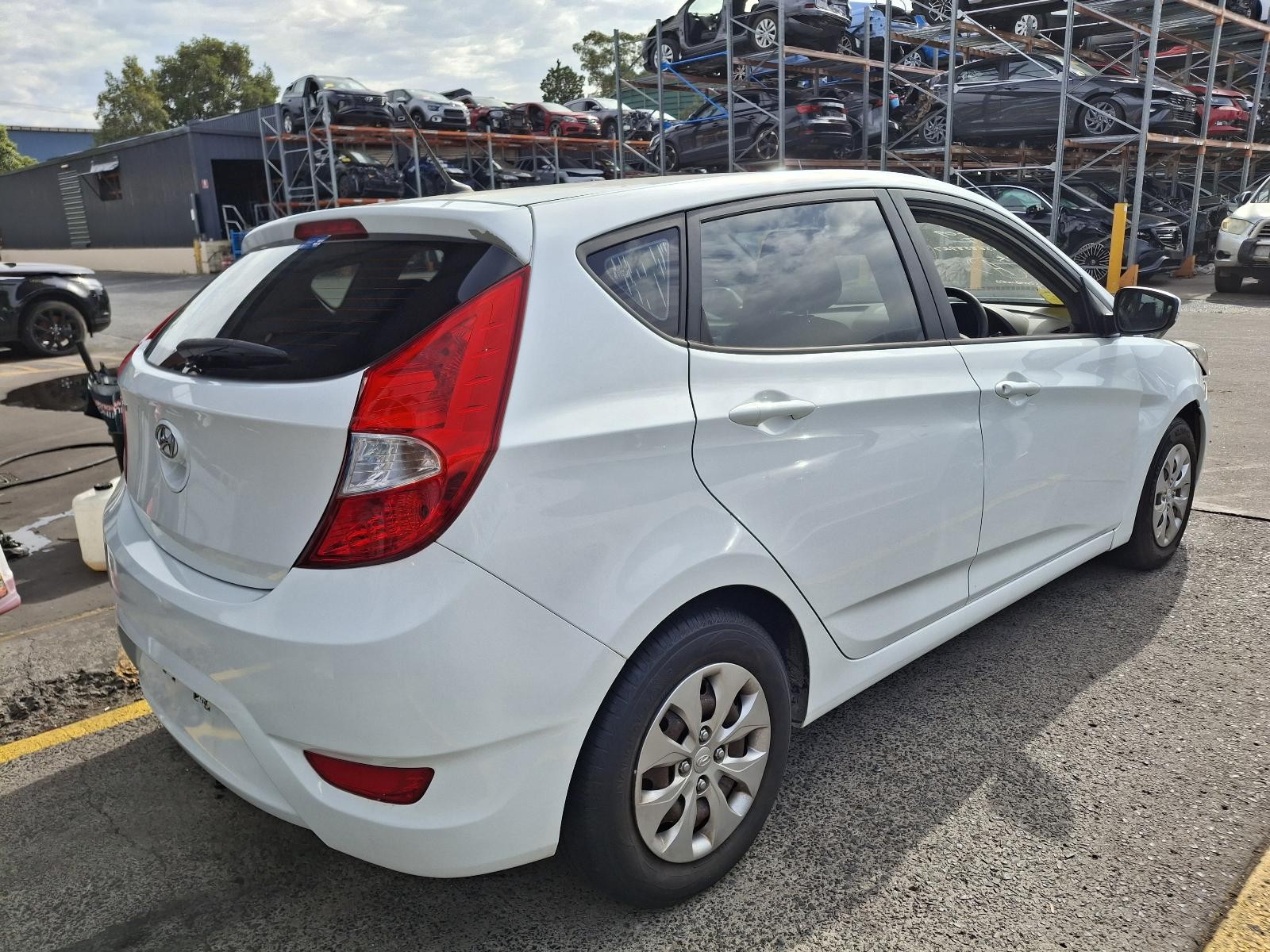 2015 Hyundai Accent <MANUFAC 2011-2019 LEFT FRONT STRUT RB 05/11-12/19 TURER> image 3