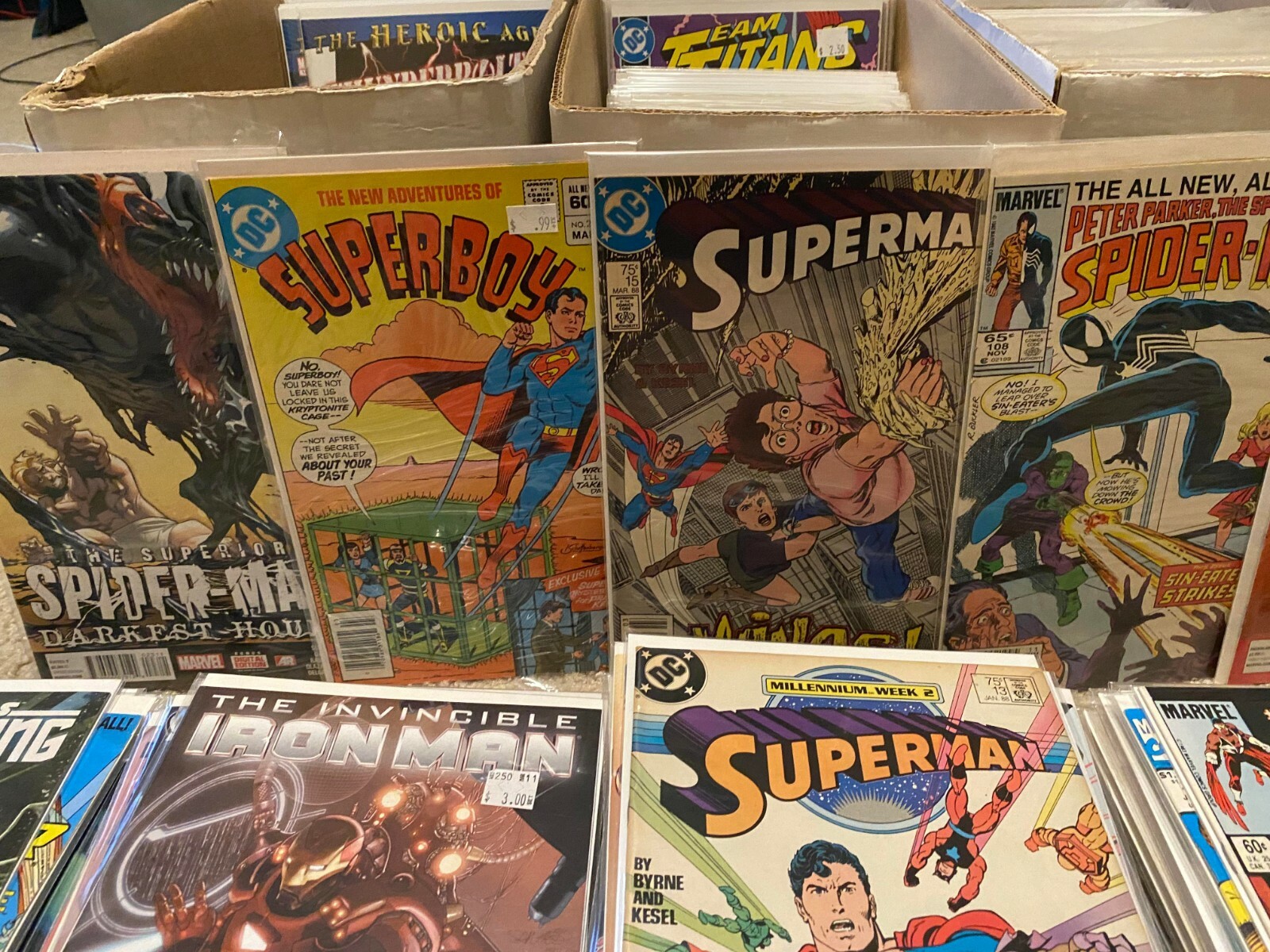 Large 50 COMICS BOOK LOT-MARVEL, DC, INDIES- FREE/Fast Shipping! VF to NM+ ALL