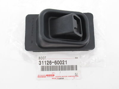 しゃち Genuine OEM Toyota 31126-60021 Clutch Release Fork Boot 1974