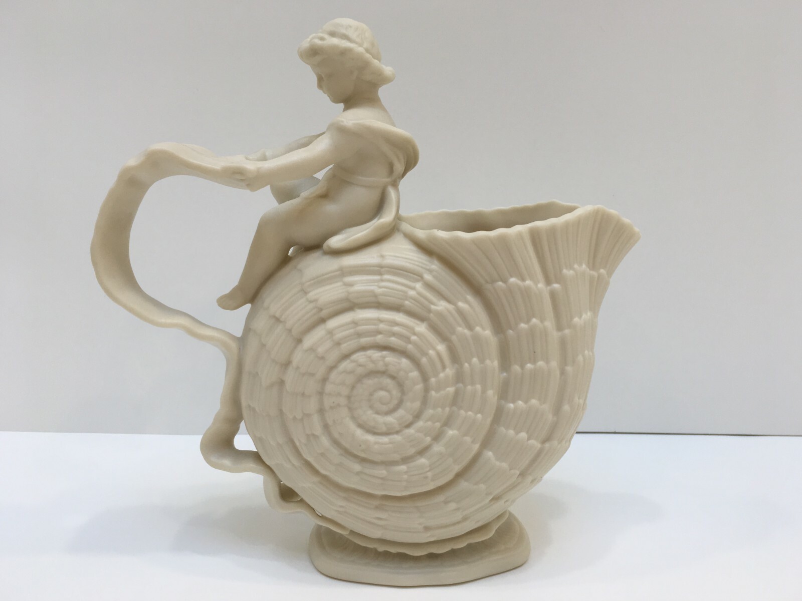 Walter Scott Lenox VASE PITCHER Porcelain White Limited Edition #2042 USA Signed