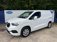 2020 Vauxhall COMBO CARGO 2000 1.5 Turbo D 100ps LE NAV Diesel Van In White PANE