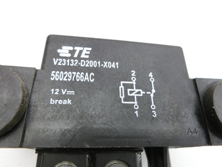 Jeep Grand Cherokee WK2 13-17 Relais Batteriesicherung Jeep Grand Cherokee WK2 13-17 24.02.2017 56029766AC... Vorschau 4