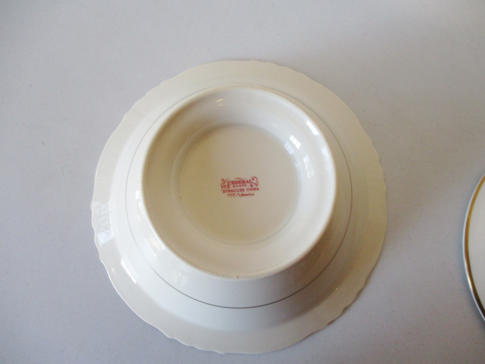 Syracuse Federal Rosalie Round Covered Vegetable Bowl 7 1/2