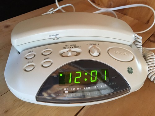 GE LCD DUAL ALARM CLOCK AM/FM RADIO & TELEPHONE /PHONE 2-9291B