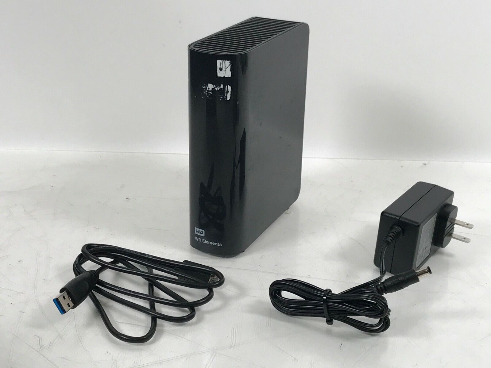 WD Elements Desktop Hard Drive HDD, USB 3.0,WDBWLG0080HBK-0B WD Elements Desktop Hard Drive HDD, USB 3.0,WDBWLG0080HBK-0B