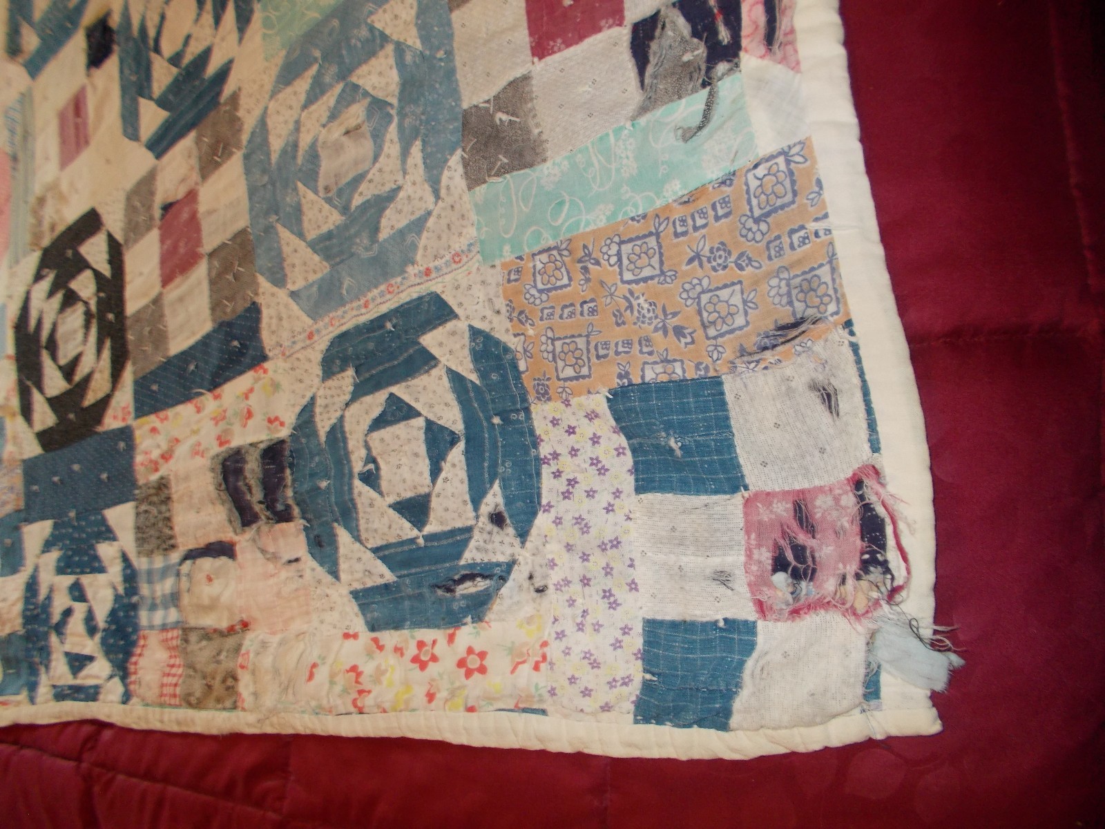 Vintage/Antique Abstract Crafted HandKnotted Quilt w/Feedsack Backing  66