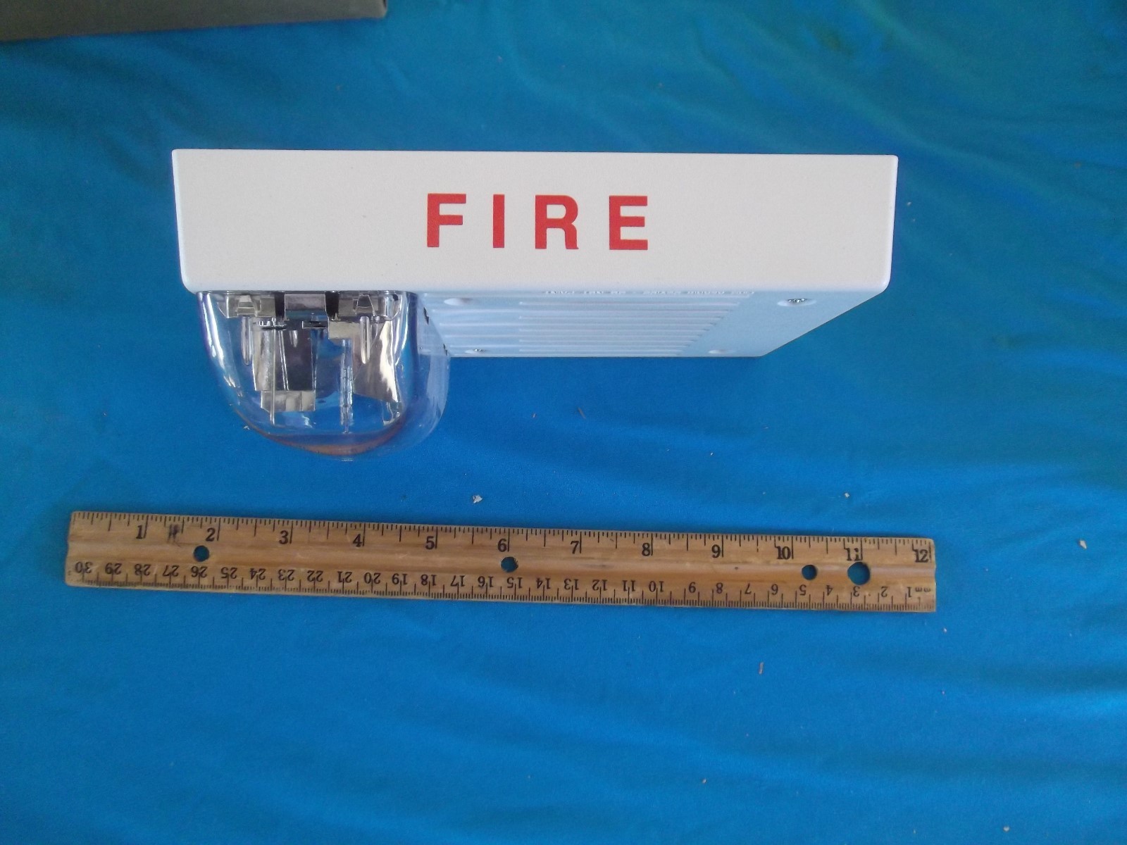 SIMPLEX PID 4906-9130 A/V WHITE CEILING HORN P/N0743257 FIRE ALARM STROBE SEALED
