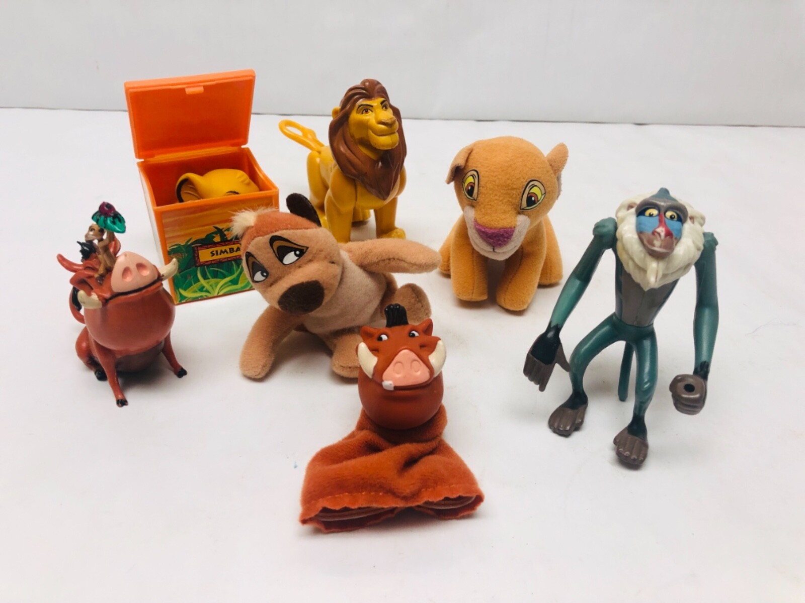 Simba Baby Uhr プラスチック トイ BLUE-BOX 1981 VINTAGE SEALED WALT DISNEY RAFIKI BABY SIMBA LION KING