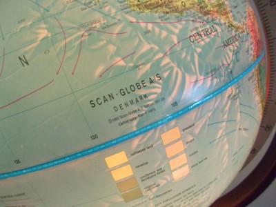 Vintage Lighted Stand up Floor Scan Globe A/S Denmark Edition 1991 GB