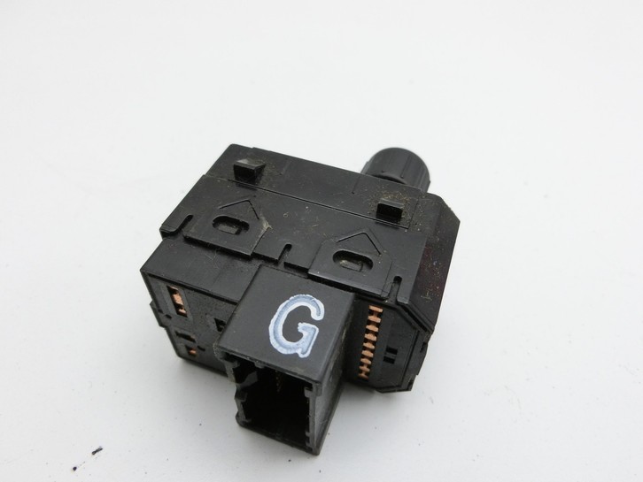 Nissan X-Trail T31 10-14 Spiegelverstellung Aussenspiegel Schalter Nissan X-Trail T31 10-14 21.09.2011 25570JG20A... Vorschau 2