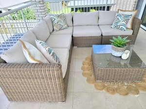Harvey Norman outdoor wicker lounge setting in great condition