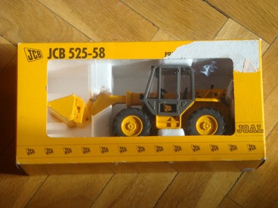 MINIATURA JOAL Ref: 245 JCB 525-58 MANIPULADORA TELESCÓPICA 1:35. NUEVA.