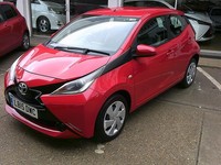 2015 Toyota AYGO 1.0 VVT-i X-Play 5dr x-shift HATCHBACK Petrol Manual