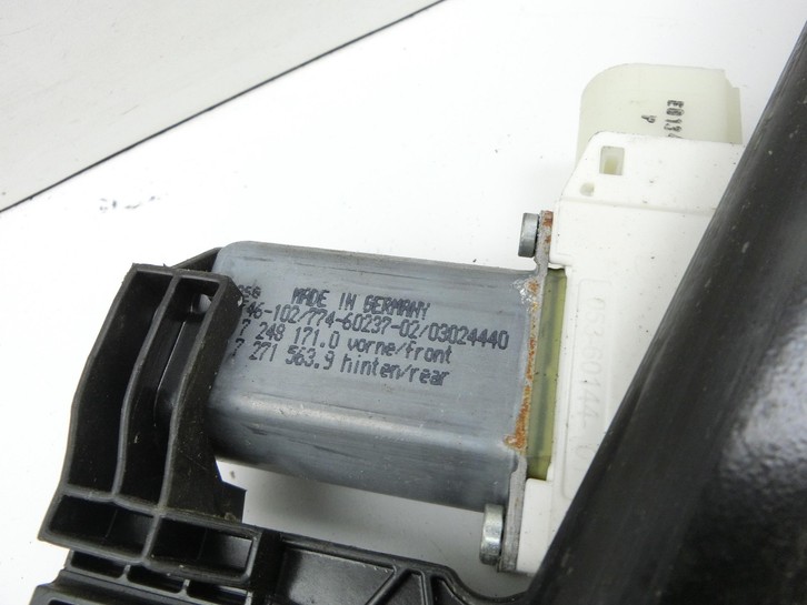 BMW 525d F10 13-17 Lim Fensterhebermotor mit Fensterheber Links Hinten BMW 525d F10 13-17 27.02.2014 7182613... Bild 2