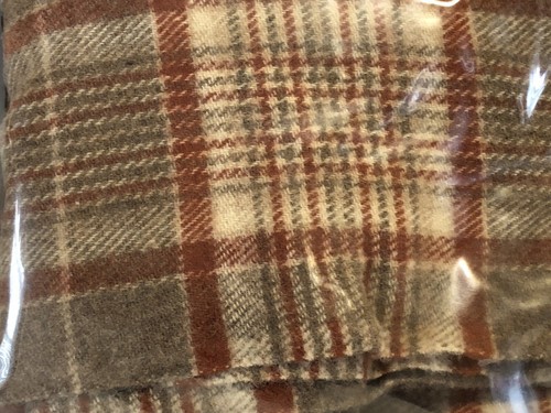Pendleton wool stadium blanket brown plaid robe in a bag foam seat Case VTG