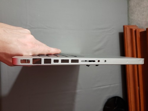 APPLE KEYBOARD MACBOOK PRO UNIBODY A1286 613-8239-05 2010 15