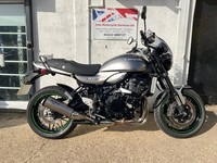 KAWASAKI Z900 RS 2020 AKRAPOVIC