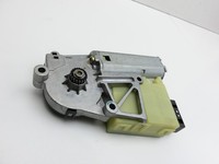 BMW E65 7er 01-05 Schiebedachmotor BMW E65 7er 01-05 11.09.2003 9137056 67619137056 6935690 67616935690... Vorschau 5