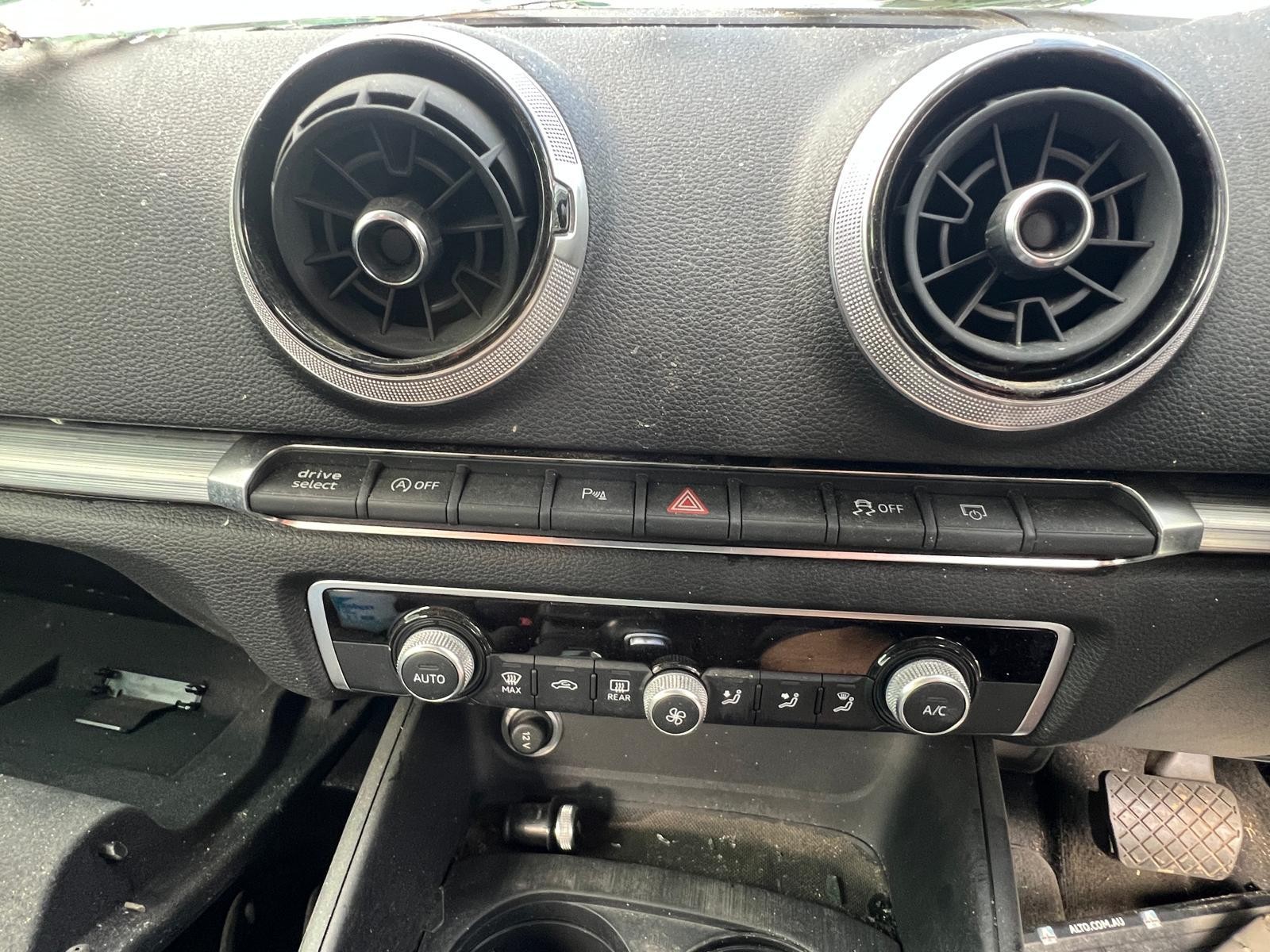 AUDI A3 8V 03/2013-10/2020 FUSE BOX UNDER DASH - thumbnail 11