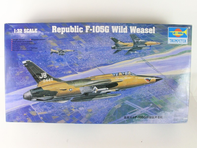 1/32 Republic F-105G Wild Weaselう $_3.JPG