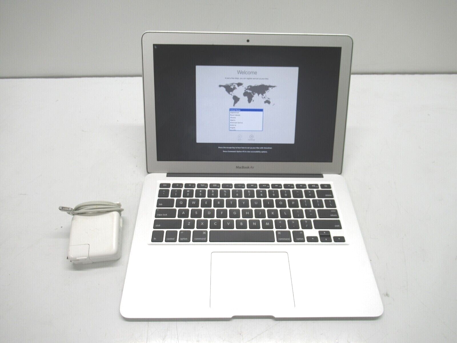 Apple macbook air a2681. Apple macbook air a2681