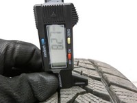 VW Touran II 5T 15-24 4 x Reifen Winterreifen Dunlop 205/60R16 96 H VW Touran II 5T 15-24 12.05.2016 - gebraucht Vorschau 6