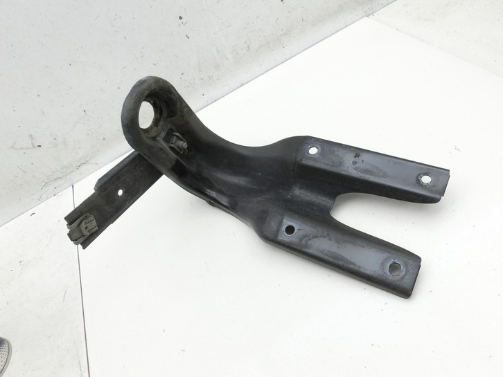 Mercedes R171 SLK 200 04-08 Querlenker Links Vorne Mercedes R171 SLK 200 04-08 01.02.2006 gebraucht Vorschau 4