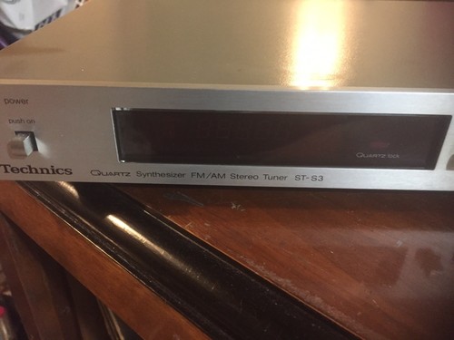 Techics ST-S3 Quartz Stereo Tuner