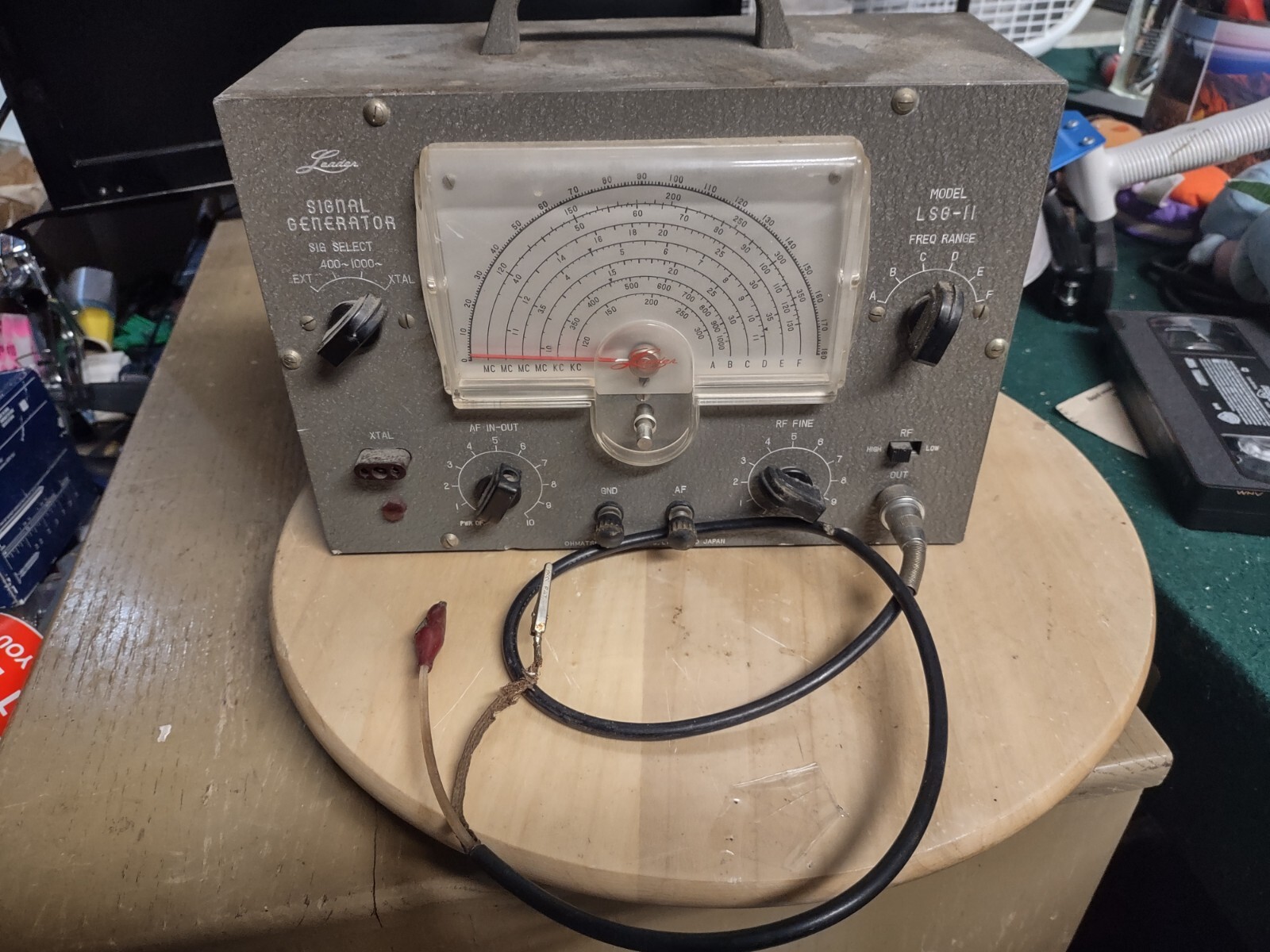 ○ READER LSG-11 SIGNAL GENERATORリーダー シグナルジェネレータ