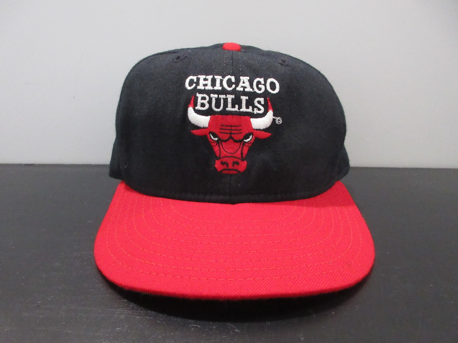 応援グッズ Chicago bulls 90s vintage cap Logo 7 Snapback Chicago Bulls Cap Vintage with Tags | eBay