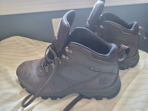 Timberland mens boots 12 wide shoes worn once