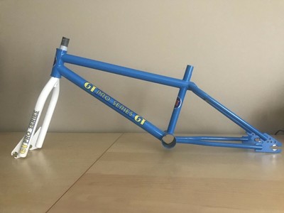 1984 85 Gt Pro Series Handlebar Fork Decal Yellow Blue On Clear Old School Bmx Sporting Goods All Med Bicycle Components Parts