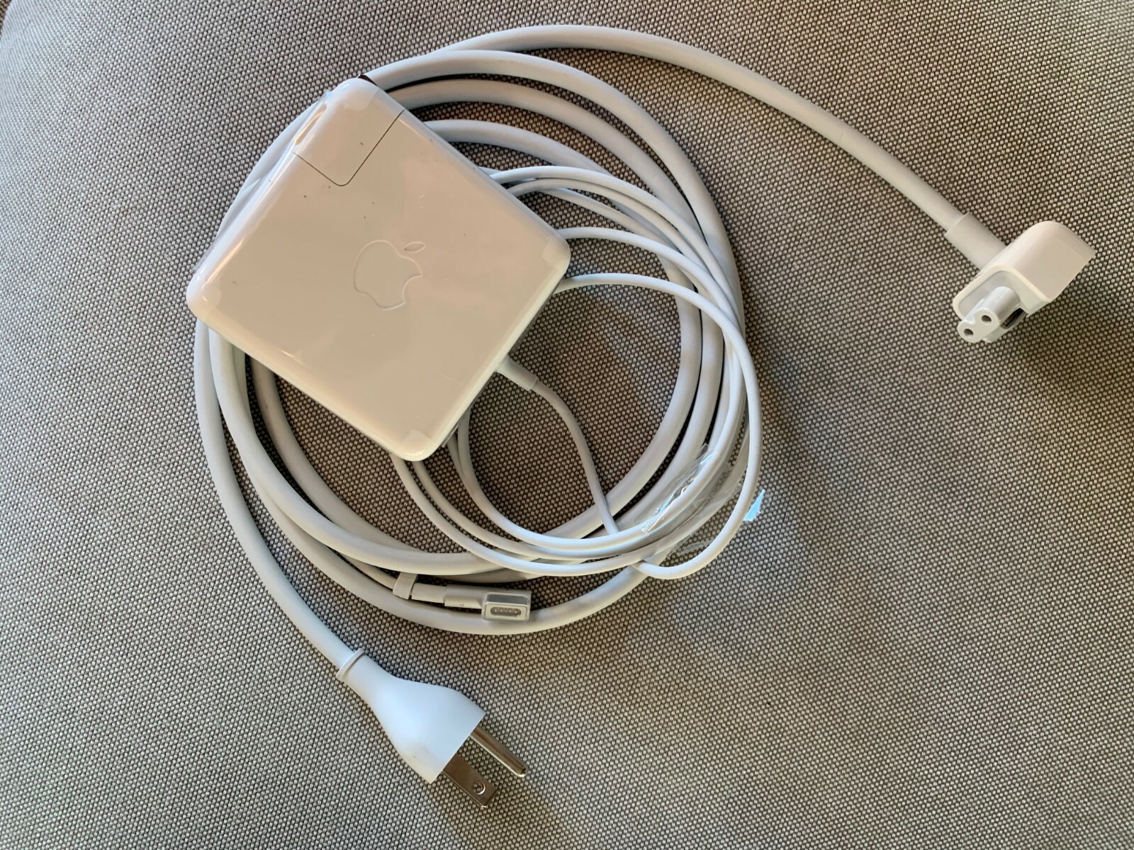 Apple 85W Portable Power Adapter A1172 純正 ACアダプタ