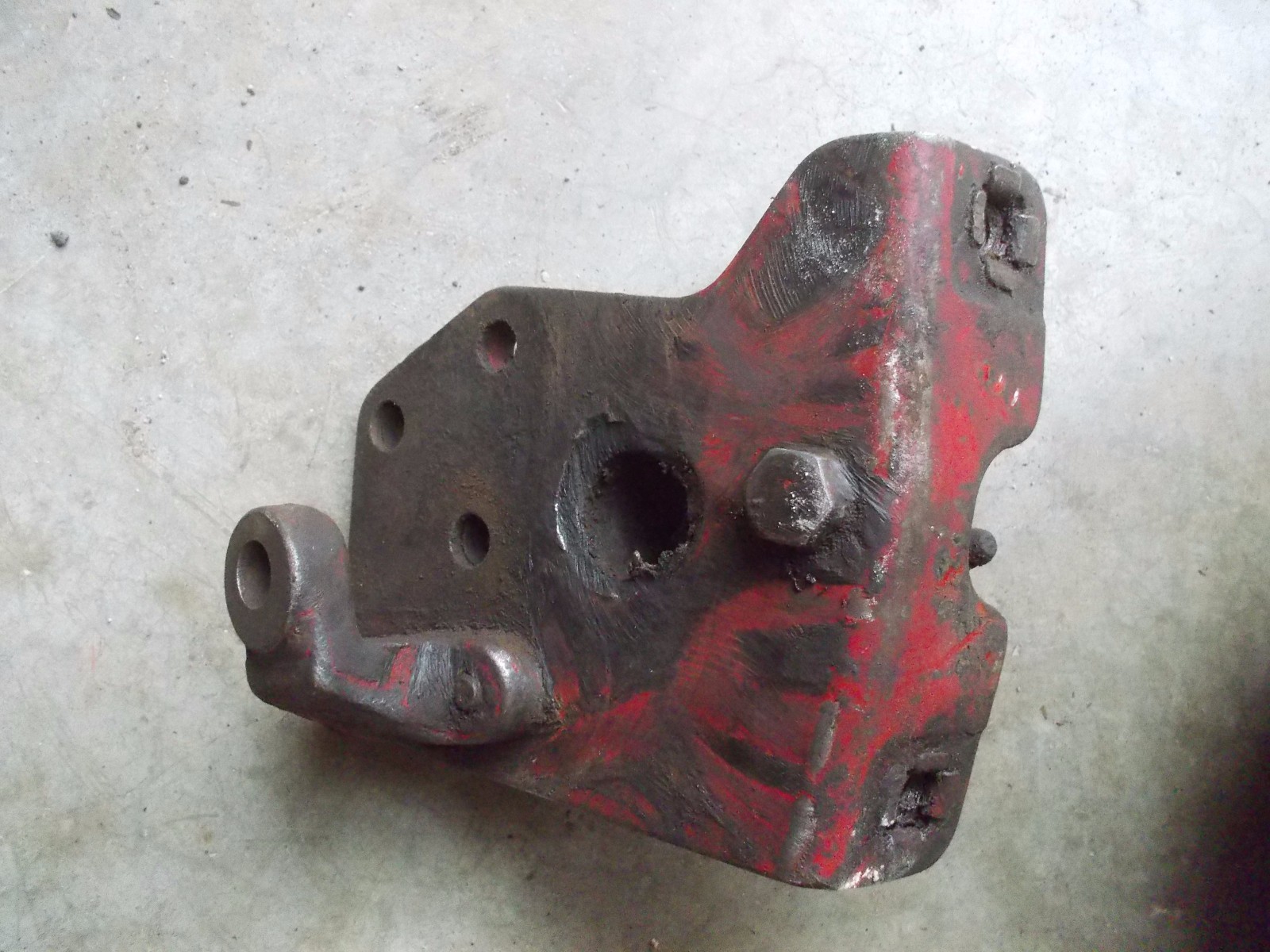 Farmall H Early SH tractor Original IH steering support bracket mount mounts