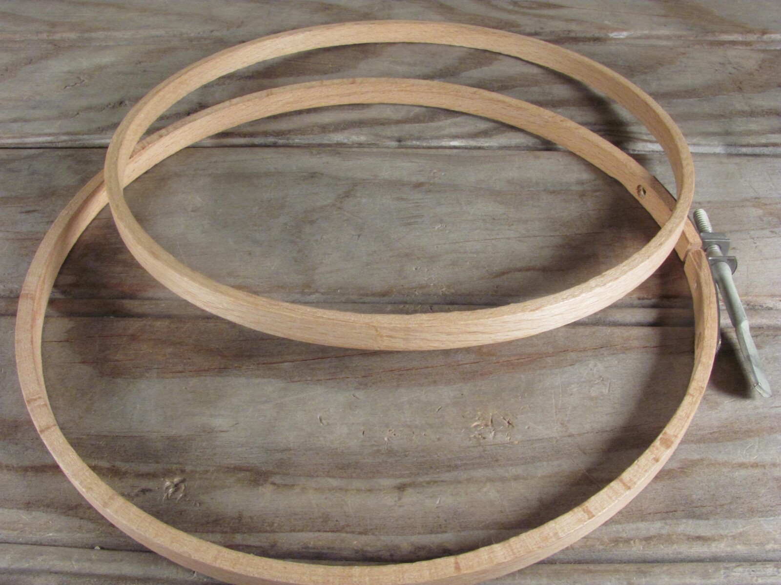 Vintage wooden embroidery hoop 6