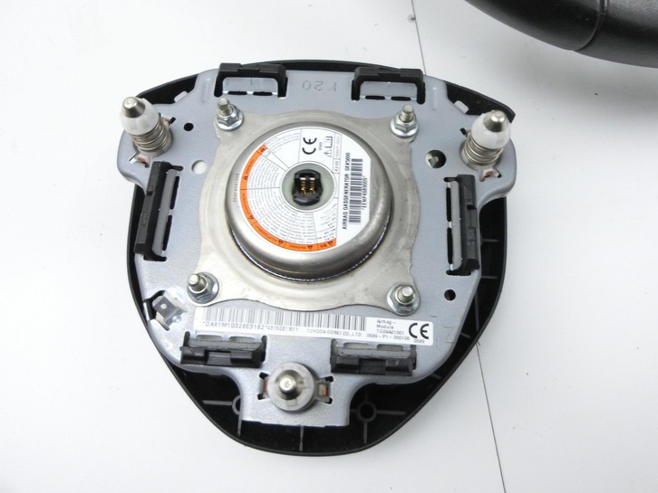 Suzuki Swift IV NZ 13-17 Lenkrad Airbaglenkrad Suzuki Swift IV NZ 13-17 23.12.2015 TG09A01001 gebraucht Bild 6