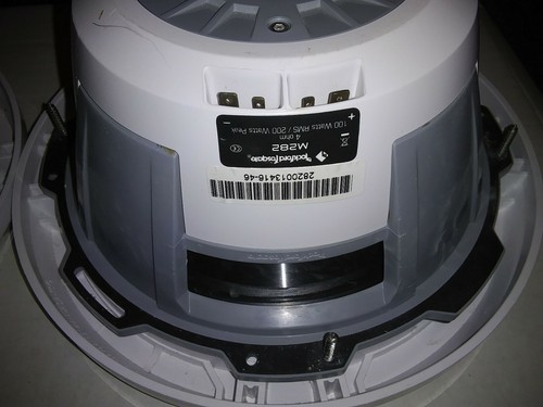 Used Rockford Marine M282 and M262 speakers with R300/4 amp