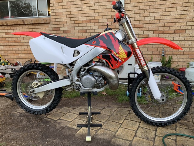 Honda cr250r 1999