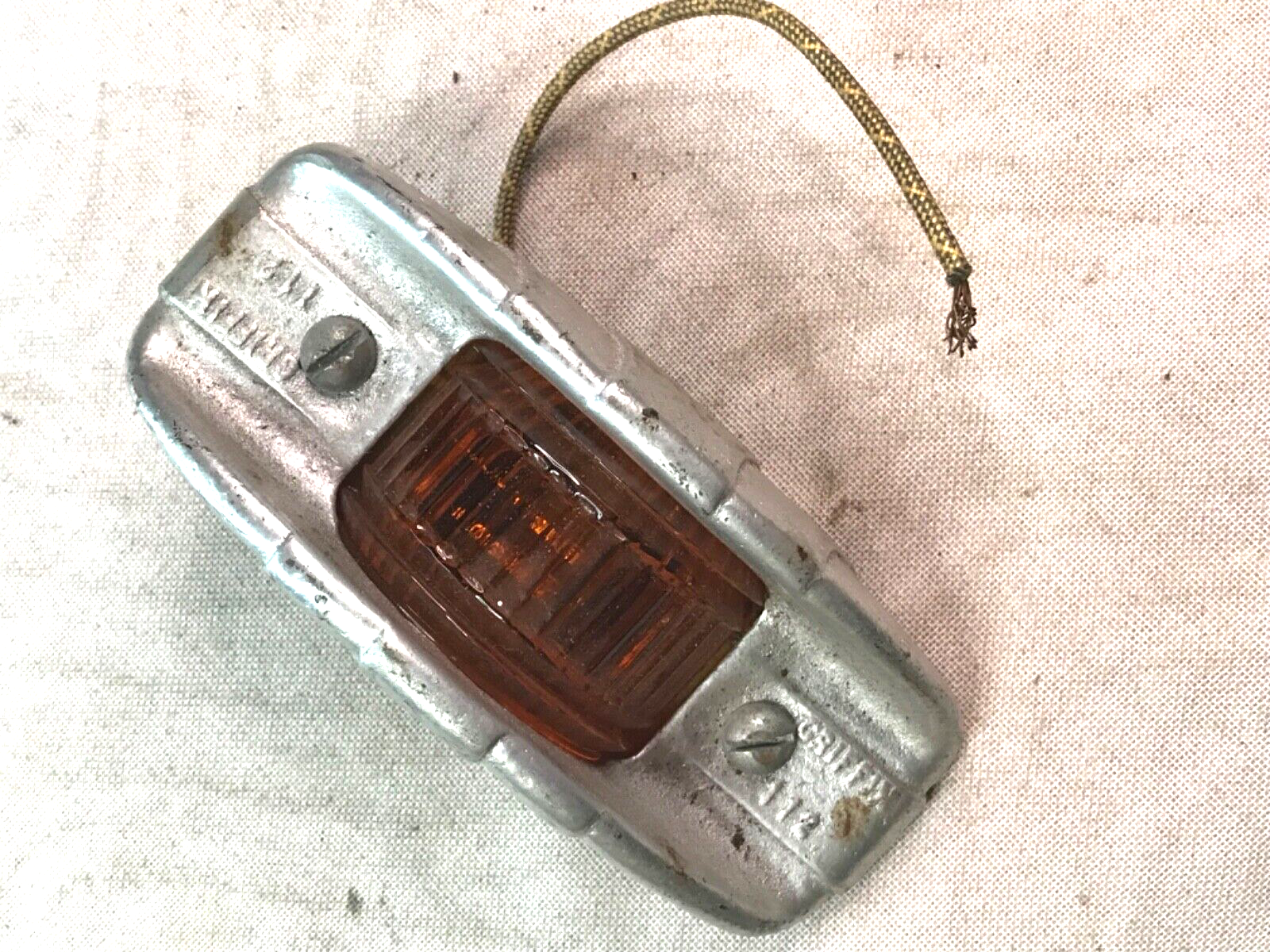Vintage GRIFFIN 112 4422 Amber Glass LENS SEMI TRUCK Marker