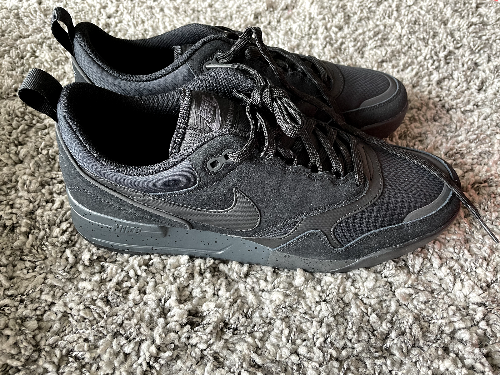 Nike air odyssey best sale black