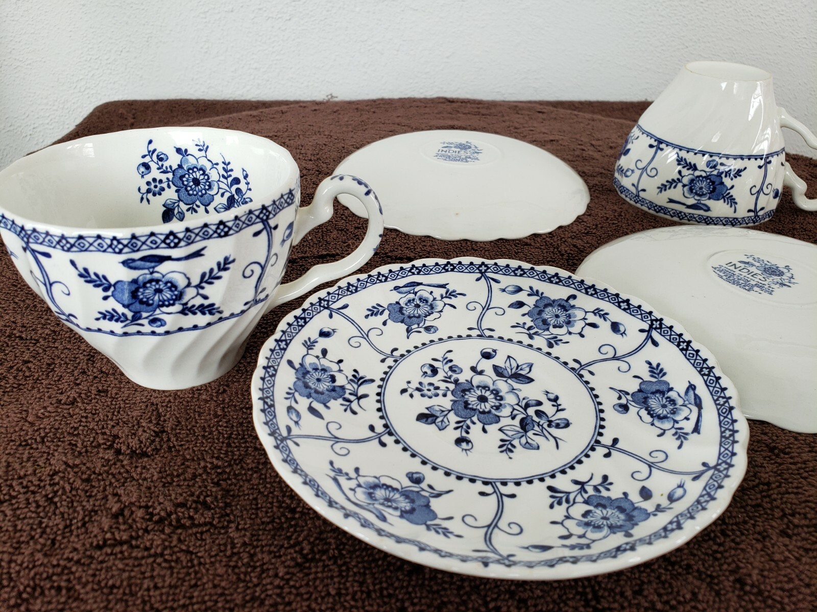 3 Sets Vtg Johnson Bros England INDIES Ironstone Cup & Saucers Blue and White