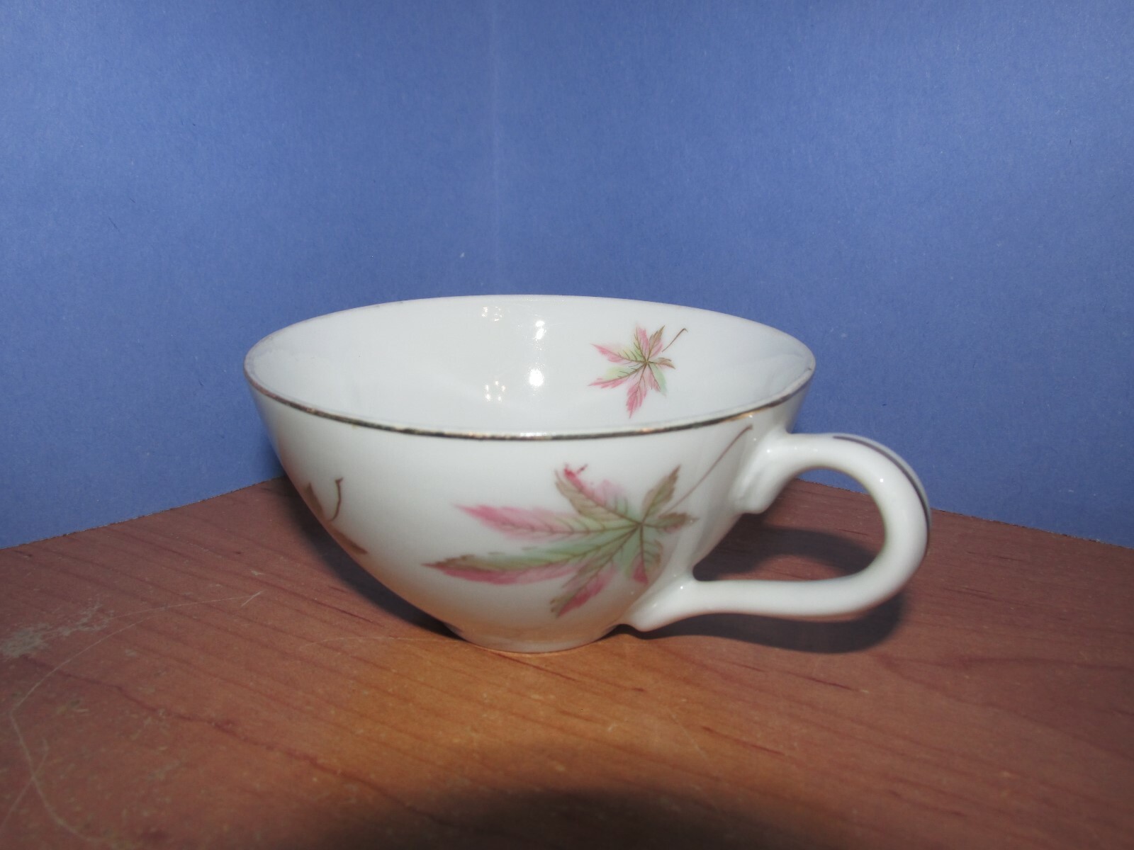 Vintage Royal Ming China Set Of Three Cups E10