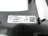 Mercedes C207 E200 13-17 Blende für Schaltkulisse Ganganzeige Mercedes C207 E200 13-17 16.07.2015 A2076808093 gebraucht Vorschau 5