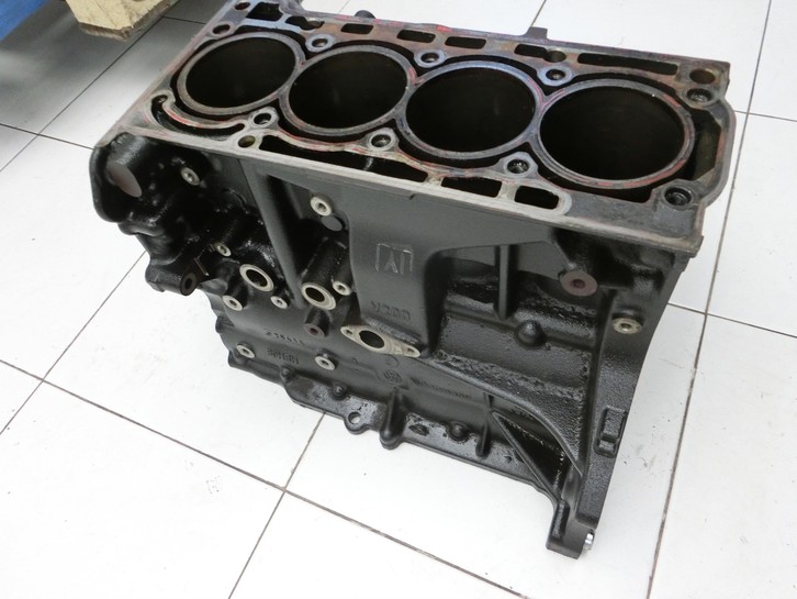 VW Tiguan I 5N 11-16 TSI 1,4 90KW CAXA Motorblock für Motor VW Tiguan I 5N 11-16 18.12.2014 03C103011AS gebraucht Vorschau 7