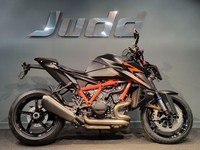 KTM 1390 SUPER DUKE R EVO 