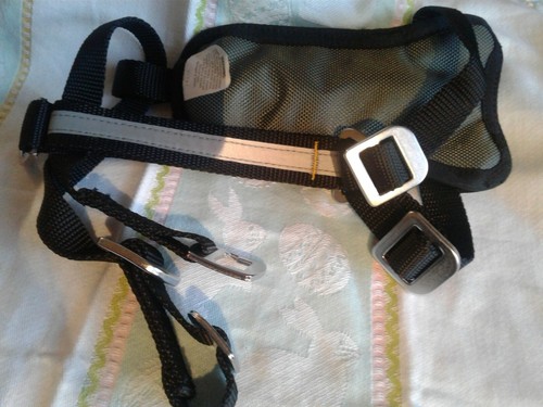 Good2GO Black Dog Harness Small SKU# 2695002 preowned, good condition