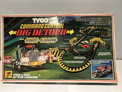 Vtg TYCO Command Control Big Detour Nite Glow Slot Car Race Set With Box (parts